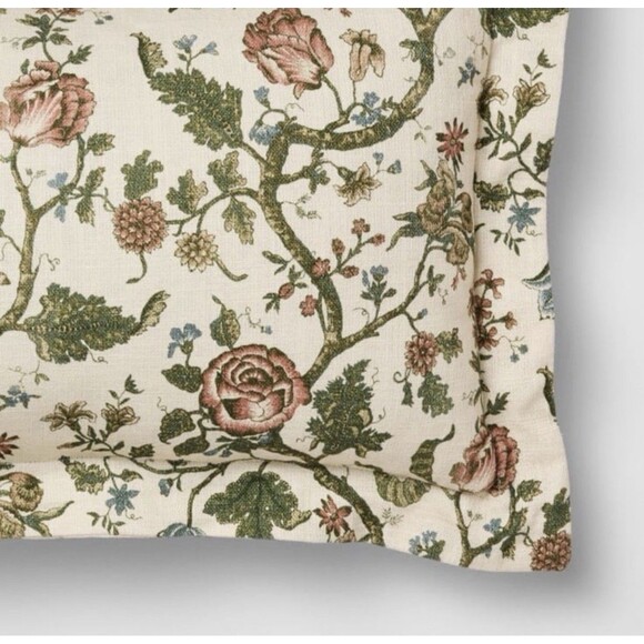 Threshold Studio McGee Lumbar Pillow Allover Floral w/ Flange Multicolor – NEW - Picture 3 of 4